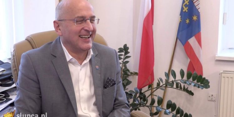 Zapadła decyzja w sprawie przyszłości starosty