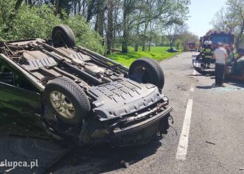 Zderzyły się trzy auta. Wezwano śmigłowiec  ZDJĘCIA