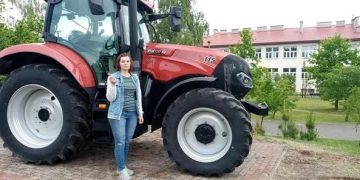 Najnowszy sprzęt rolniczy CASE IH dla uczniów ZSOiZ w Zagórowie