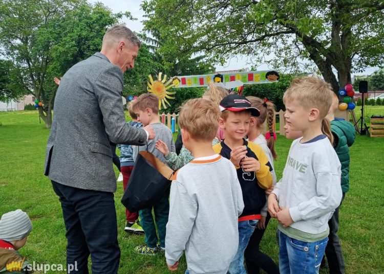 Z upominkami do przedszkolaków