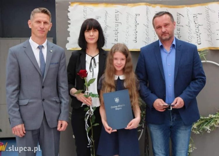 Pożegnanie absolwentów w Trójce ZDJĘCIA