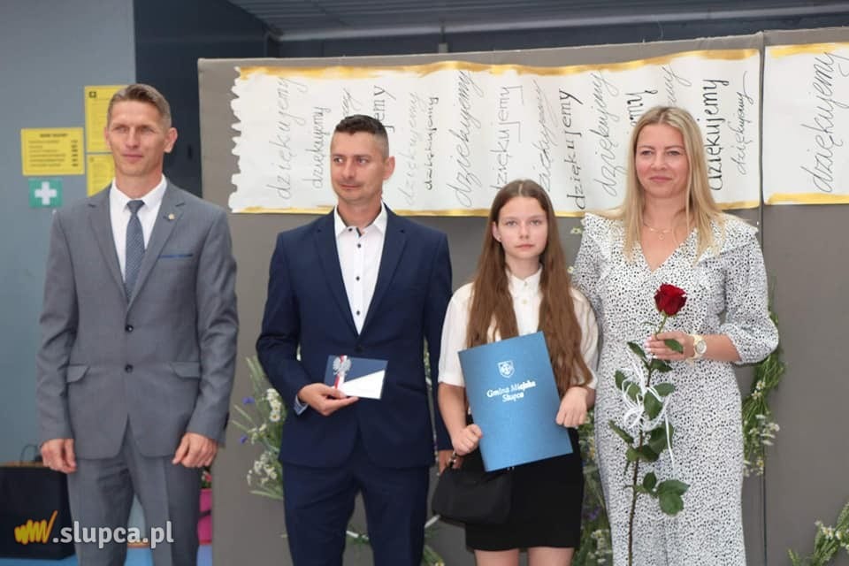 Pożegnanie absolwentów w Trójce ZDJĘCIA