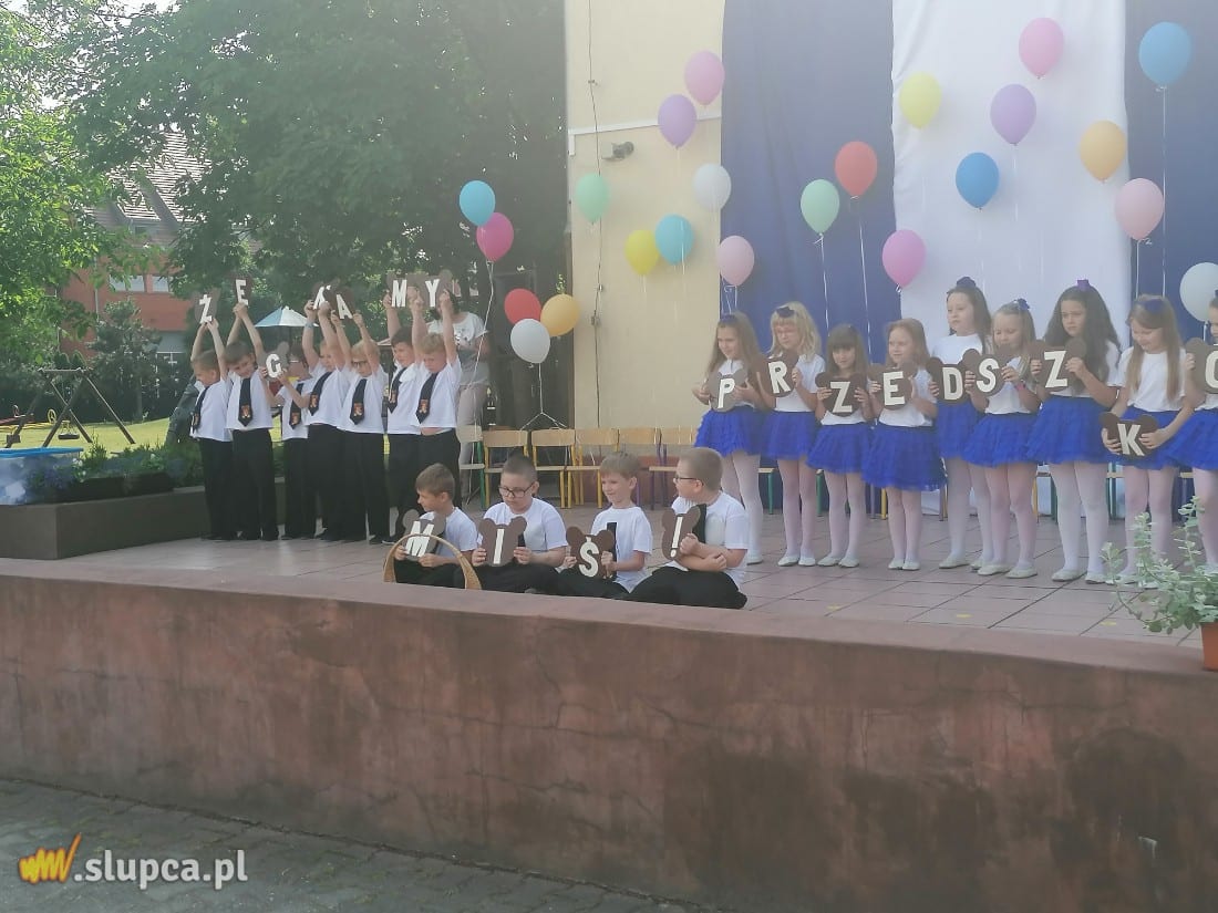 Pożegnali się z przedszkolem ZDJĘCIA