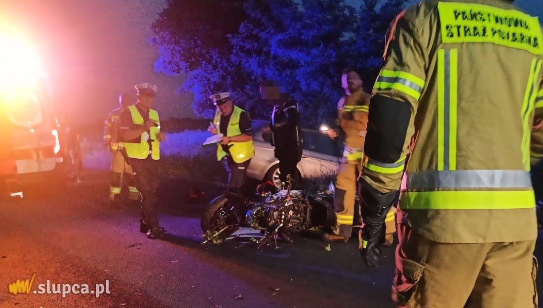 Wypadek w Wierzbnie. Motocyklista poważnie ucierpiał ZDJĘCIA