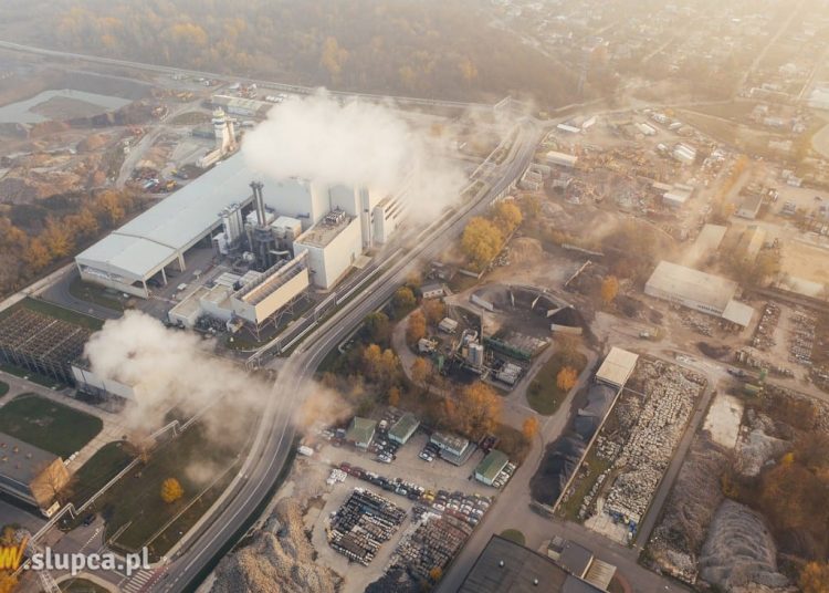 Utylizacja i odbiór odpadów 15 01 10*