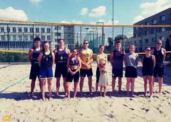 Wczoraj panowie, dziś pary mieszane