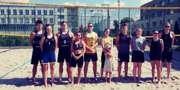 Wczoraj panowie, dziś pary mieszane