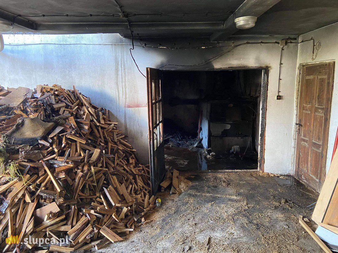 Ostrowite: Paliło się w warsztacie ZDJĘCIA