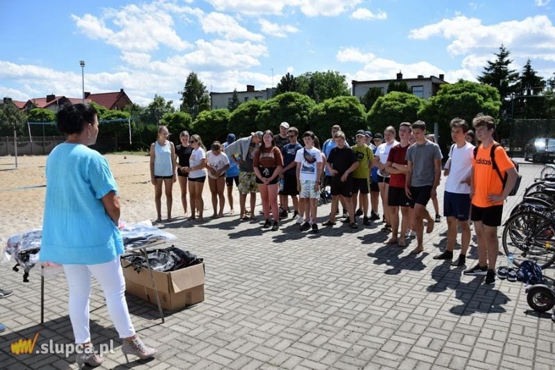 Nie wszyscy jednak siedzą przed komputerami…