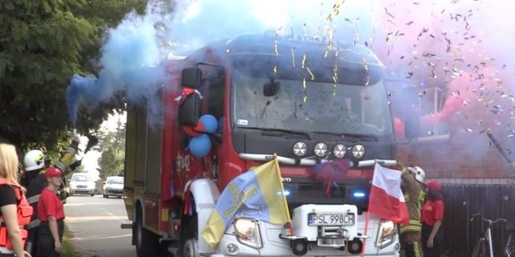 Hucznie powitali nowy wóz. Mamy film i zdjęcia