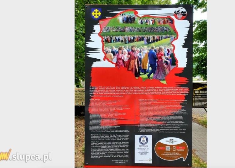 Rekord Guinnessa na tablicy pamiątkowej