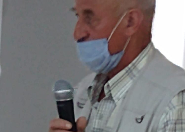 JAN MANIAK DOMAGA SIĘ DROGI W CIENINIE