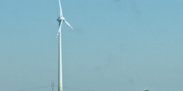 Będą mogli budować przy wiatrakach