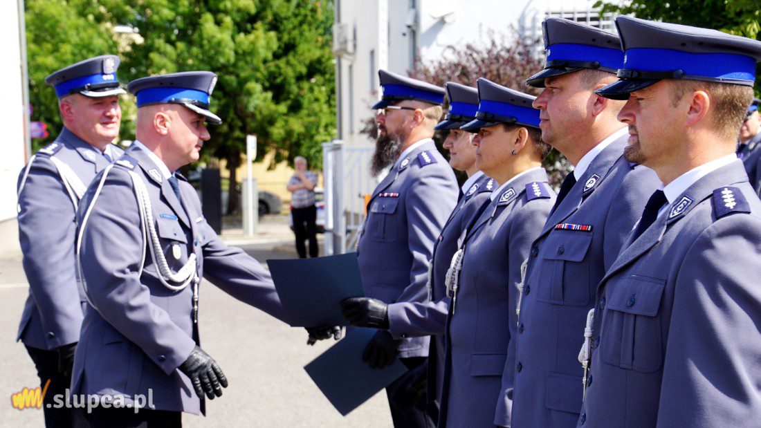 Policjanci dziś świętują. Sprawdź, kto dostał awans