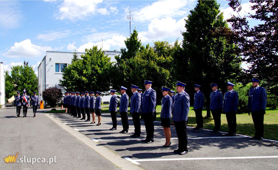 Policjanci dziś świętują. Sprawdź, kto dostał awans