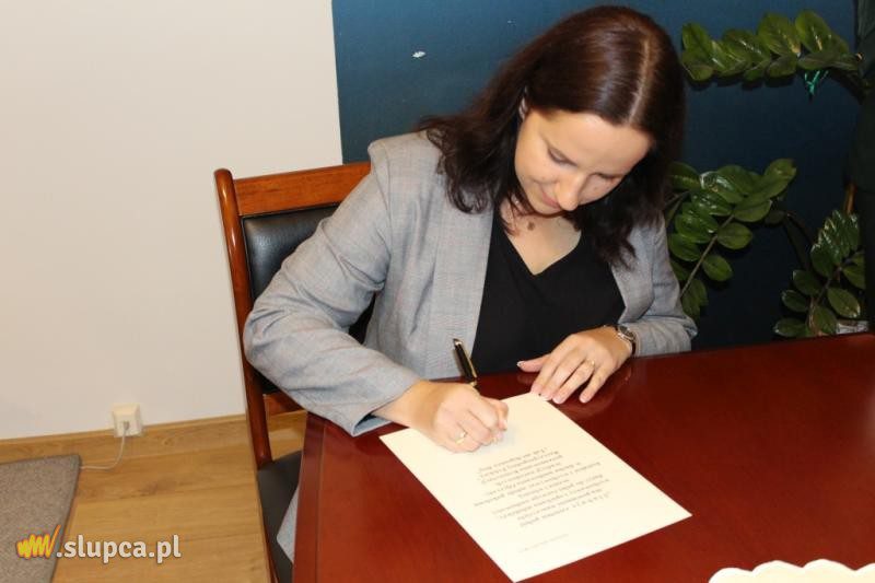 Nauczycielki z awansami. Dziś złożyły ślubowanie