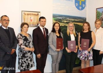 Nauczycielki z awansami. Dziś złożyły ślubowanie