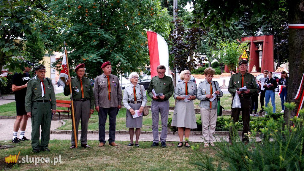 W Słupcy oddali hołd Powstańcom ZDJĘCIA