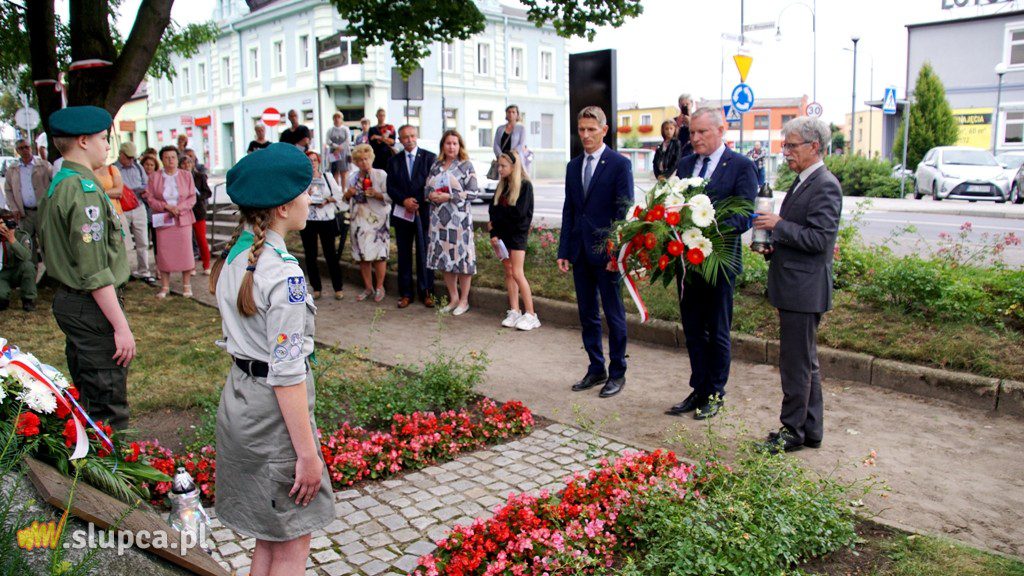W Słupcy oddali hołd Powstańcom ZDJĘCIA