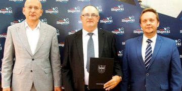 Nauczyciele z awansami zawodowymi