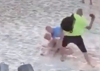 Seks na plaży w Mielnie. Parę kochanków przepędził słupczanin