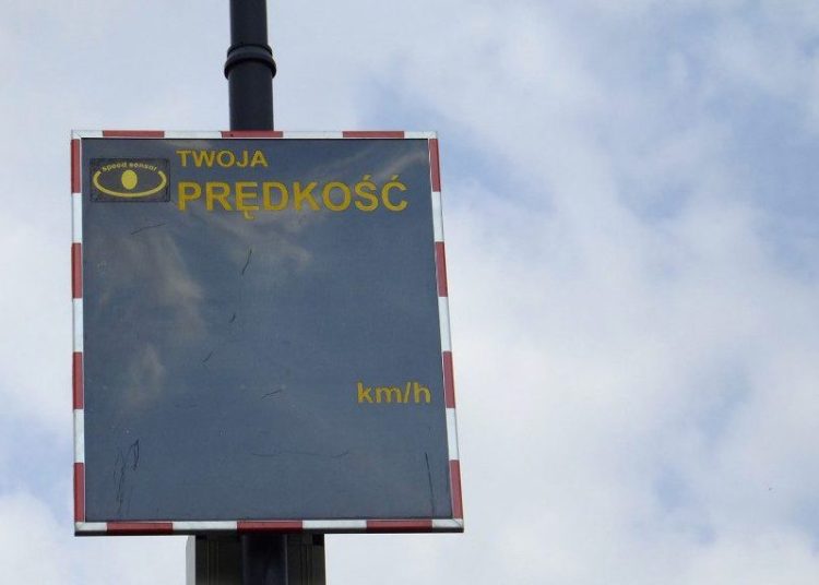 Kolejna tablica do pomiaru prędkości w Słupcy