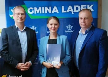 Nauczycielskie awanse w gminie Lądek