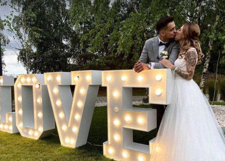 Natalia i Bartek. Wszystkiego najlepszego!