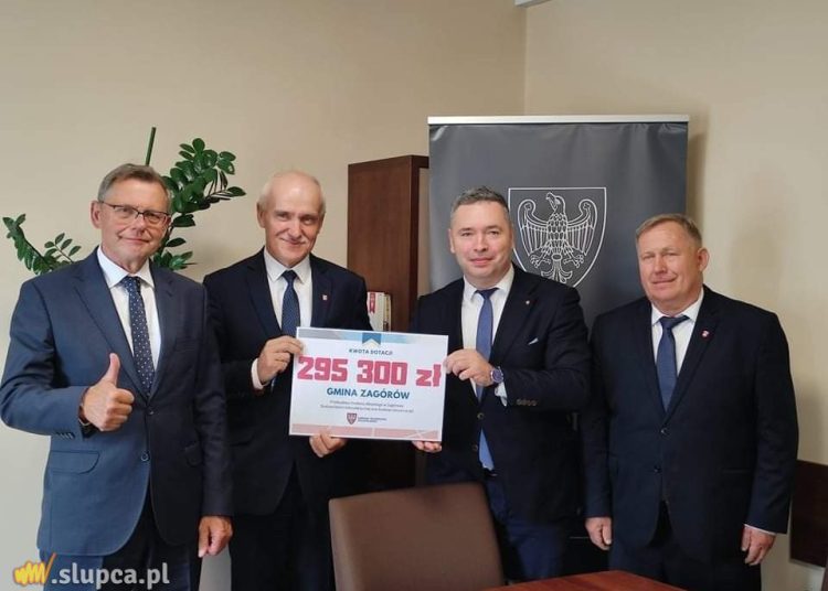 Umowa na rozbudowę stadionu oficjalnie podpisana