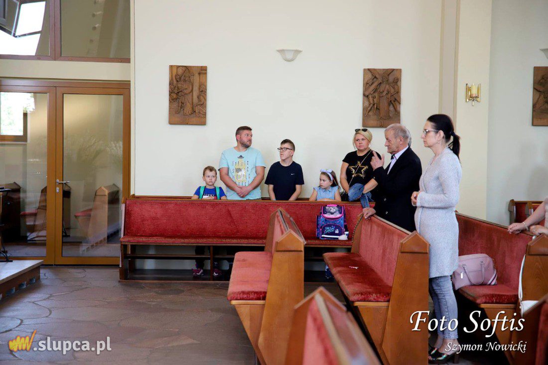 Święcenie przyborów szkolnych w Kozalu ZDJĘCIA