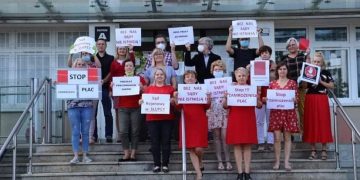 Pracownicy słupeckiego sądu przyłączyli się do protestu