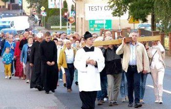 Droga Krzyżowa ulicami Słupcy. Zobacz zdjęcia