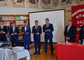 Nowy rok akademicki w Lądzie. Naukę rozpoczęło 5 alumnów