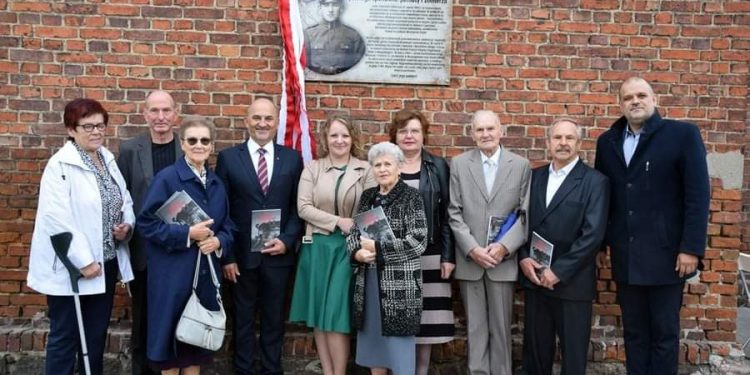 W Strzałkowie upamiętnili Leona Urbaniaka