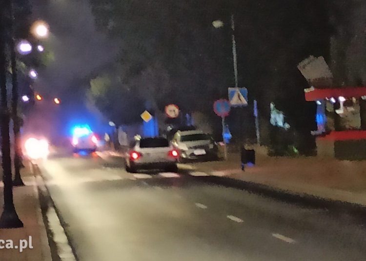 Na ul. Traugutta bus potrącił kobietę