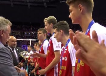 Powitanie mistrzów świata. Tłum kibiców im dziękował