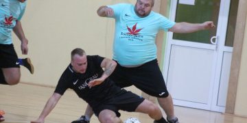 Ruszają zapisy do strzałkowskiej halówki