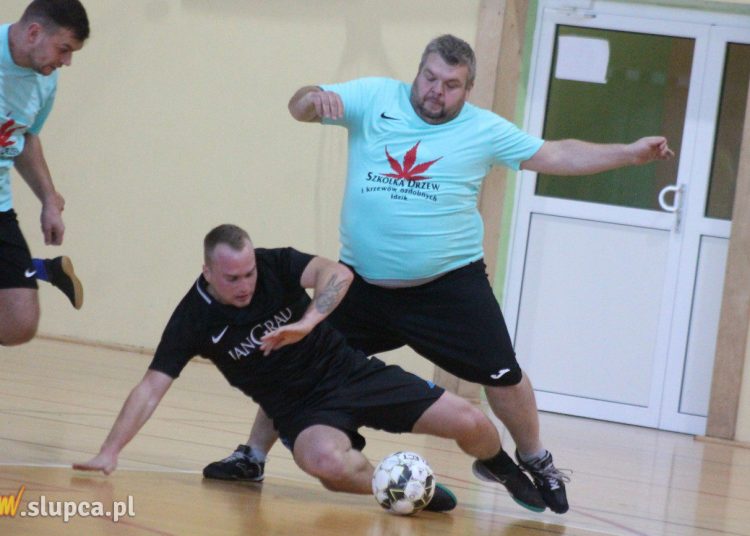 Ruszają zapisy do strzałkowskiej halówki