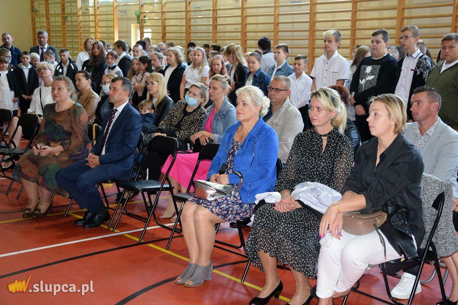 W Strzałkowie i Wólce dzieci powróciły do szkół