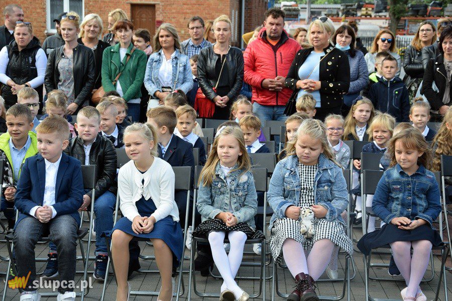 W Strzałkowie i Wólce dzieci powróciły do szkół