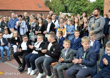 W Strzałkowie i Wólce dzieci powróciły do szkół