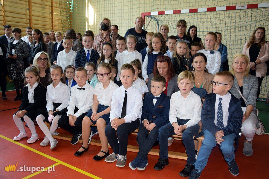 W Strzałkowie i Wólce dzieci powróciły do szkół