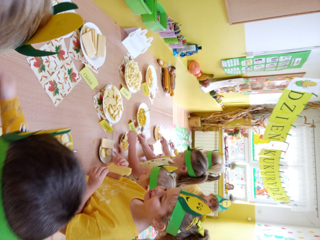 Dzień Kukurydzy w zerówce w Młodojewie