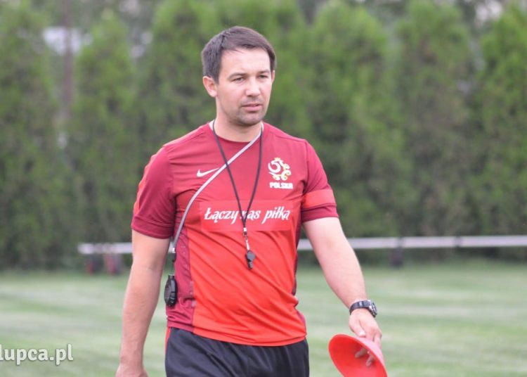 5 ligę zamieni na 3