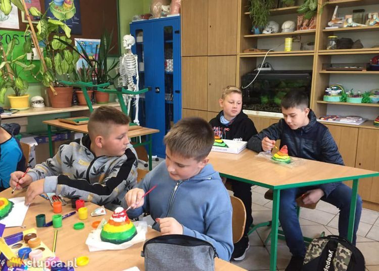 Utalentowane dzieciaki z Ciążenia