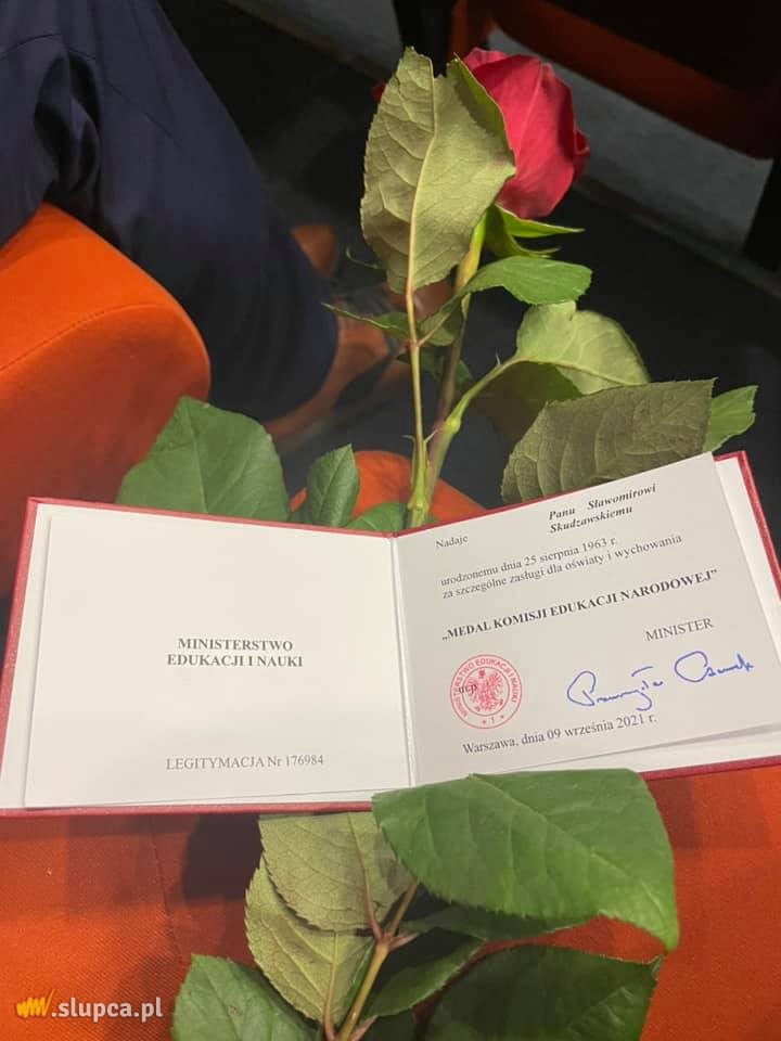 Skudzawski z Medalem Komisji Edukacji Narodowej