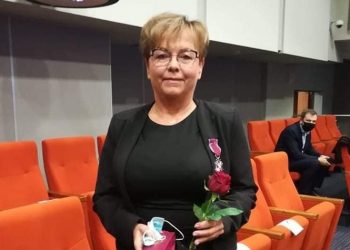 Była dyrektor dostała Srebrny Krzyż Zasługi