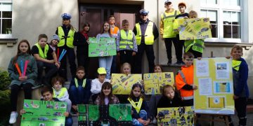 „Świeć przykładem”. Przypominali o odblaskach