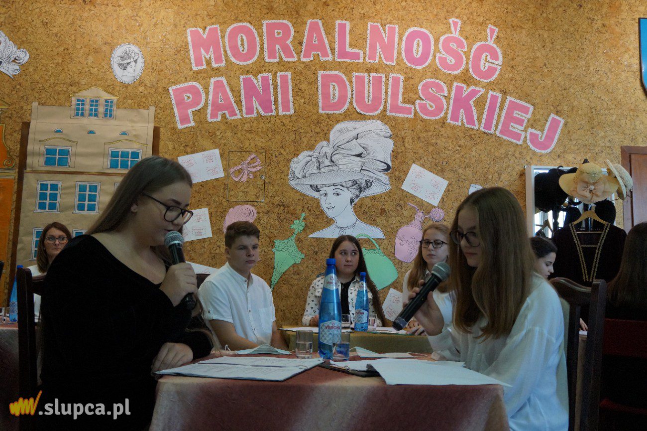 Wspólnie czytali Moralność pani Dulskiej