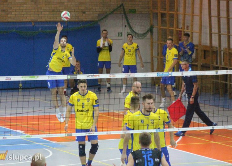 Zwycięstwo, Puchar, Anioły